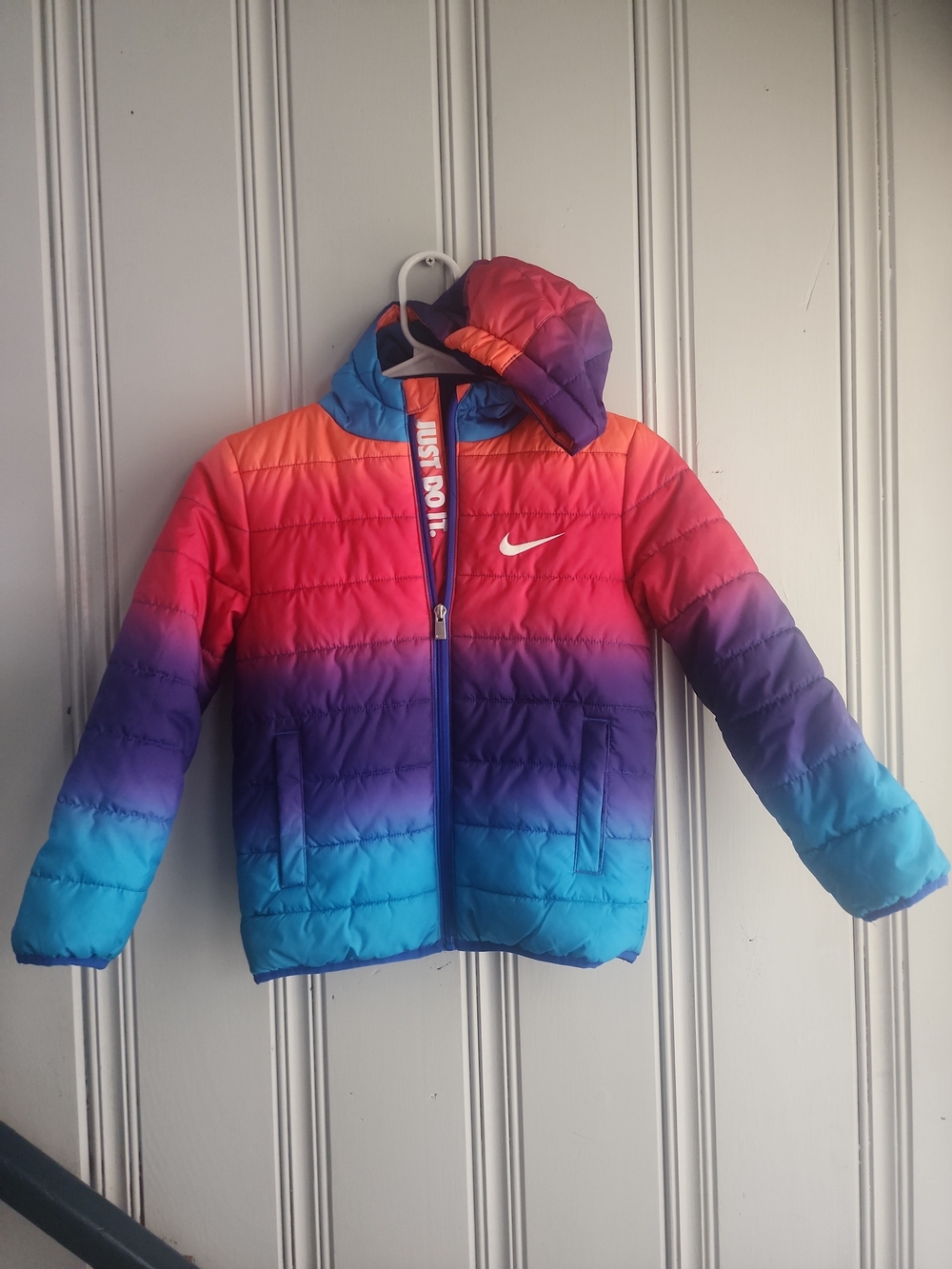 Nike Kids Gradient Hooded Puffer Jacket - Red, Pink, Purple, Blue